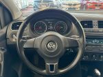 Volkswagen Polo 2012 Musta