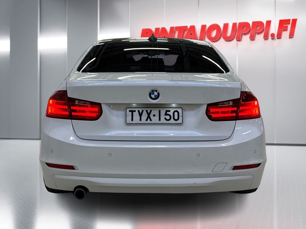 BMW 316 2012 Valkoinen
