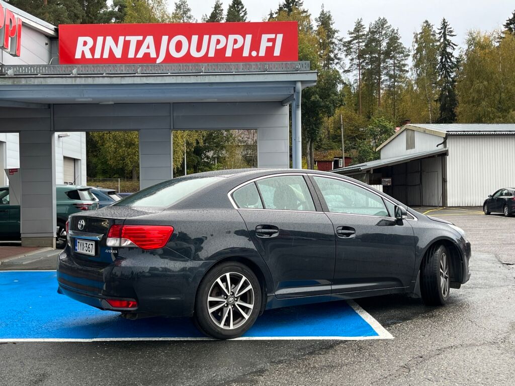 Toyota Avensis 2012, kuva 3/10