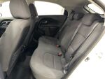 Kia Rio 2012 Valkoinen