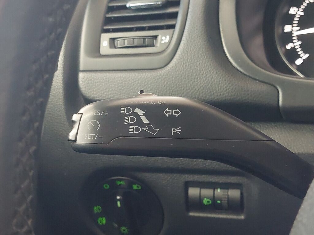 Skoda Roomster 2012 Ruskea (beige)