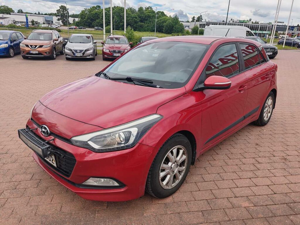 Hyundai i20 5d 2016 Punainen