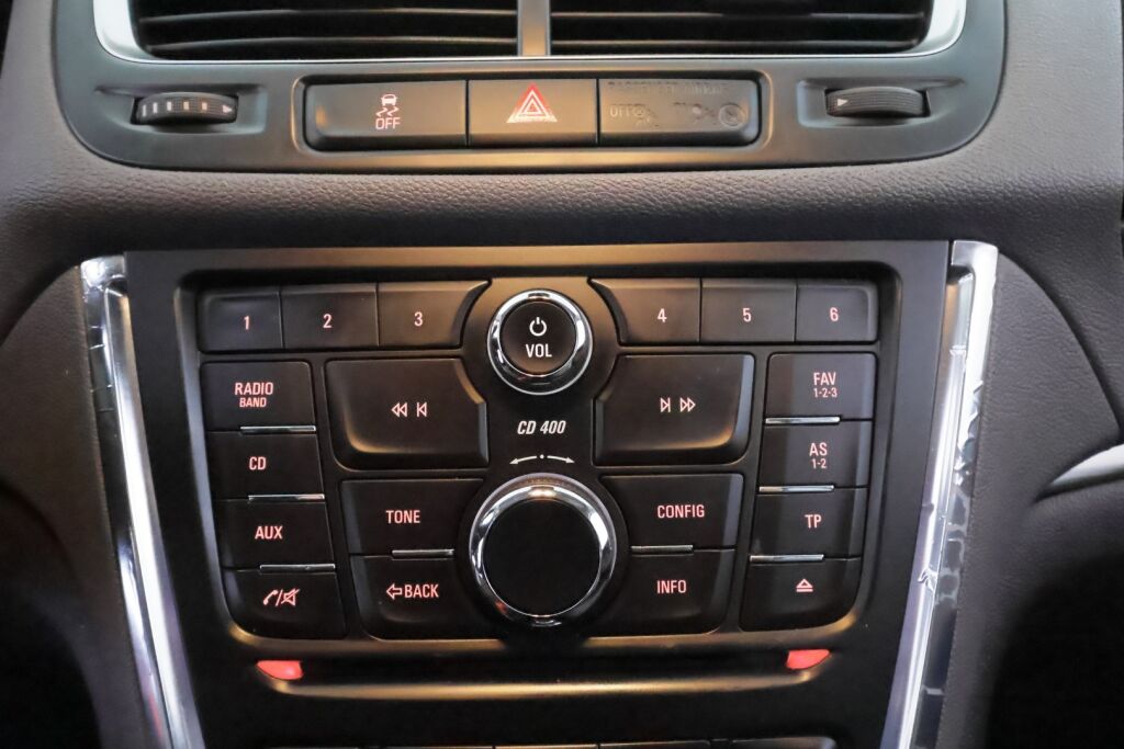 Opel Mokka 2013 Musta