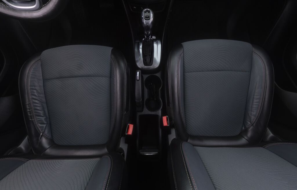 Opel Mokka 2013 Musta