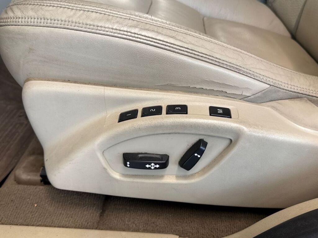 Volvo XC60 2014 Ruskea (beige)