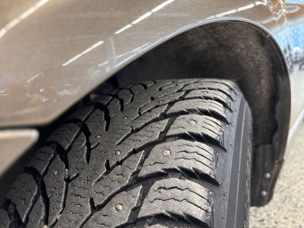 Volvo XC60 2014 Ruskea (beige)