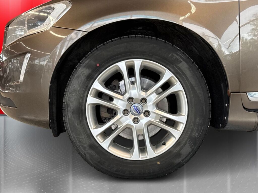 Volvo XC60 2014 Ruskea (beige)