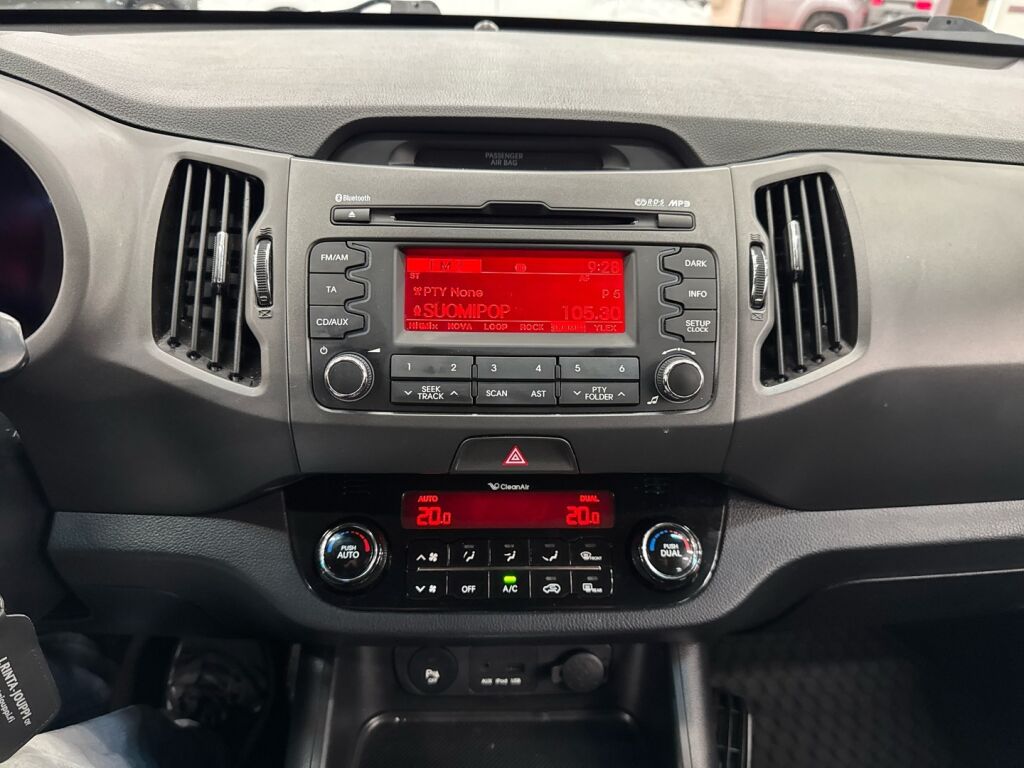 Kia Sportage 2013 Ruskea (beige)