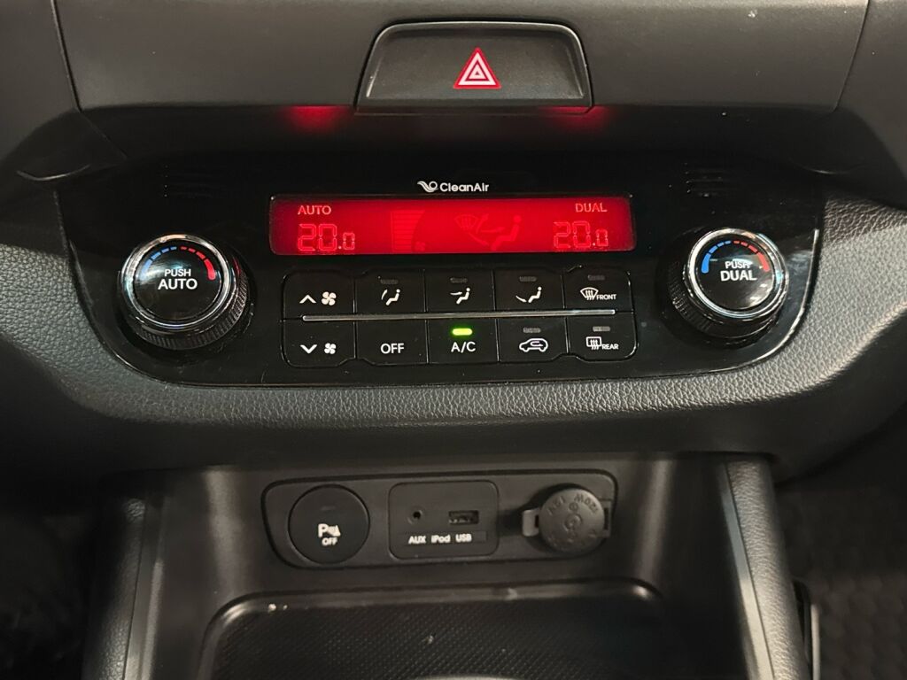 Kia Sportage 2013 Ruskea (beige)