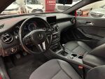 Mercedes-Benz A 2013 Punainen