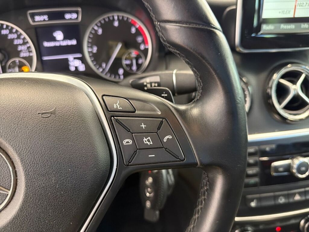 Mercedes-Benz A 2013 Harmaa