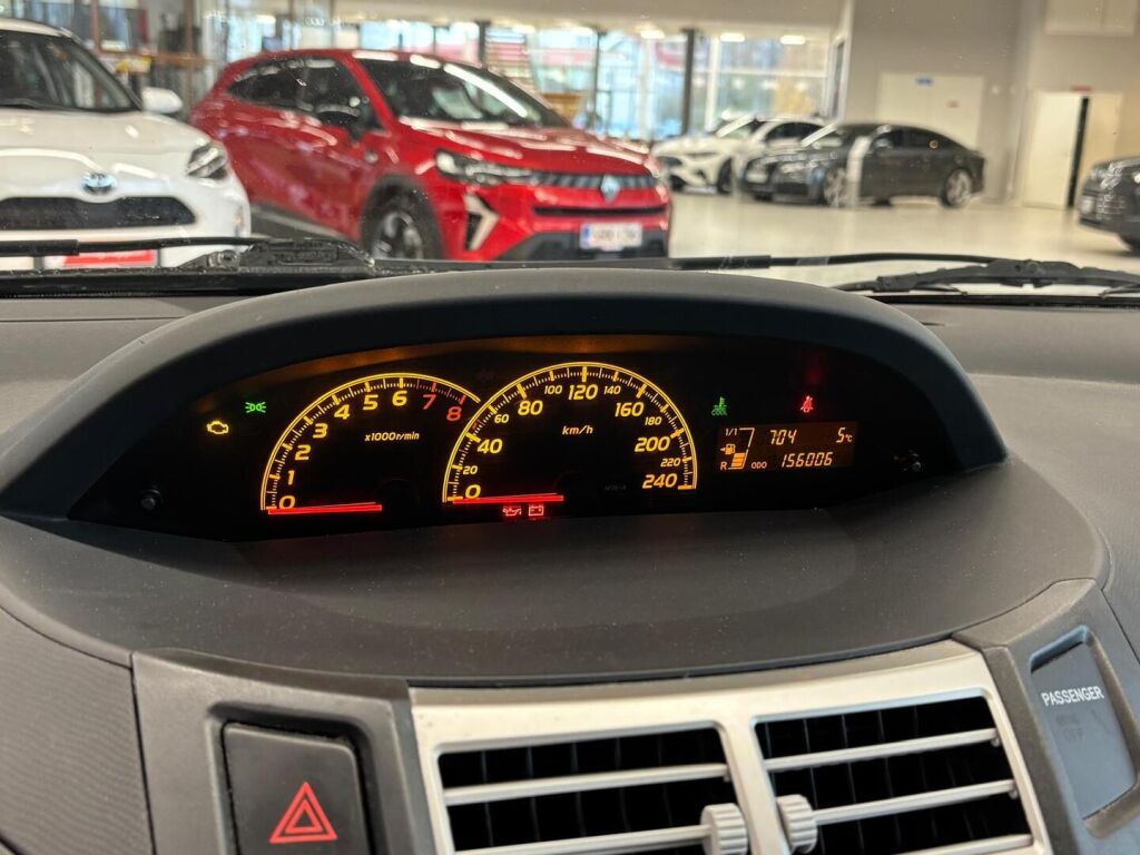 Toyota Yaris 2007 Harmaa