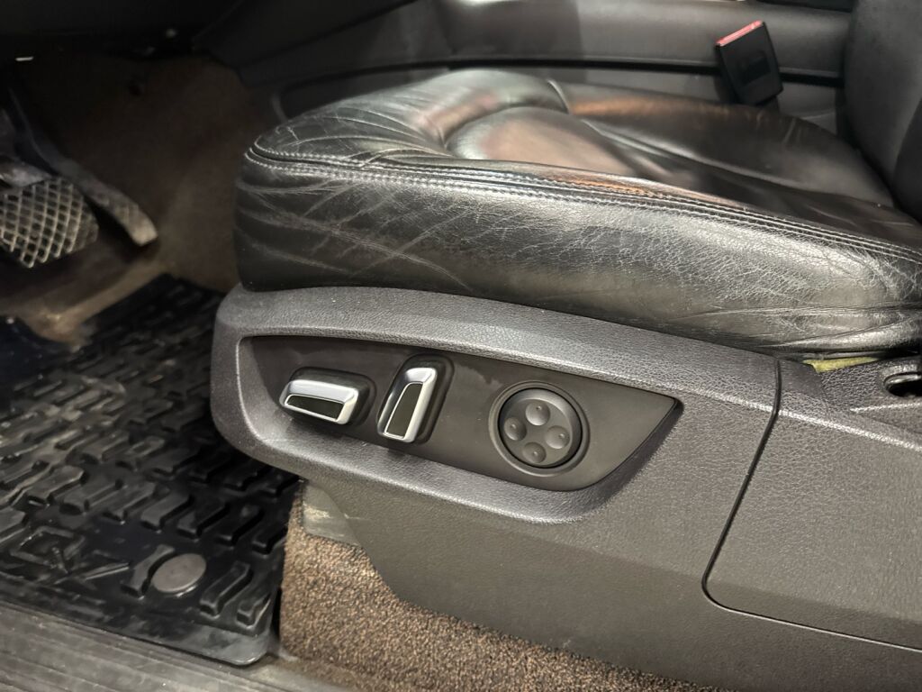 Audi Q7 2013 Ruskea (beige)