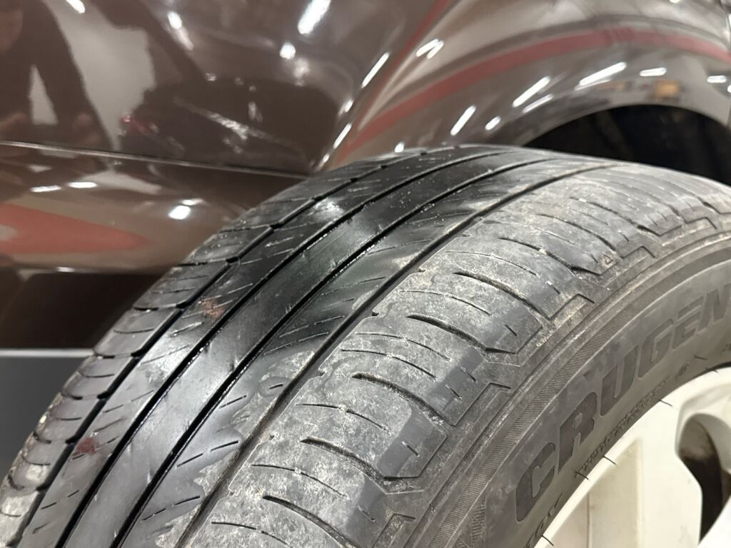 Audi Q7 2013 Ruskea (beige)