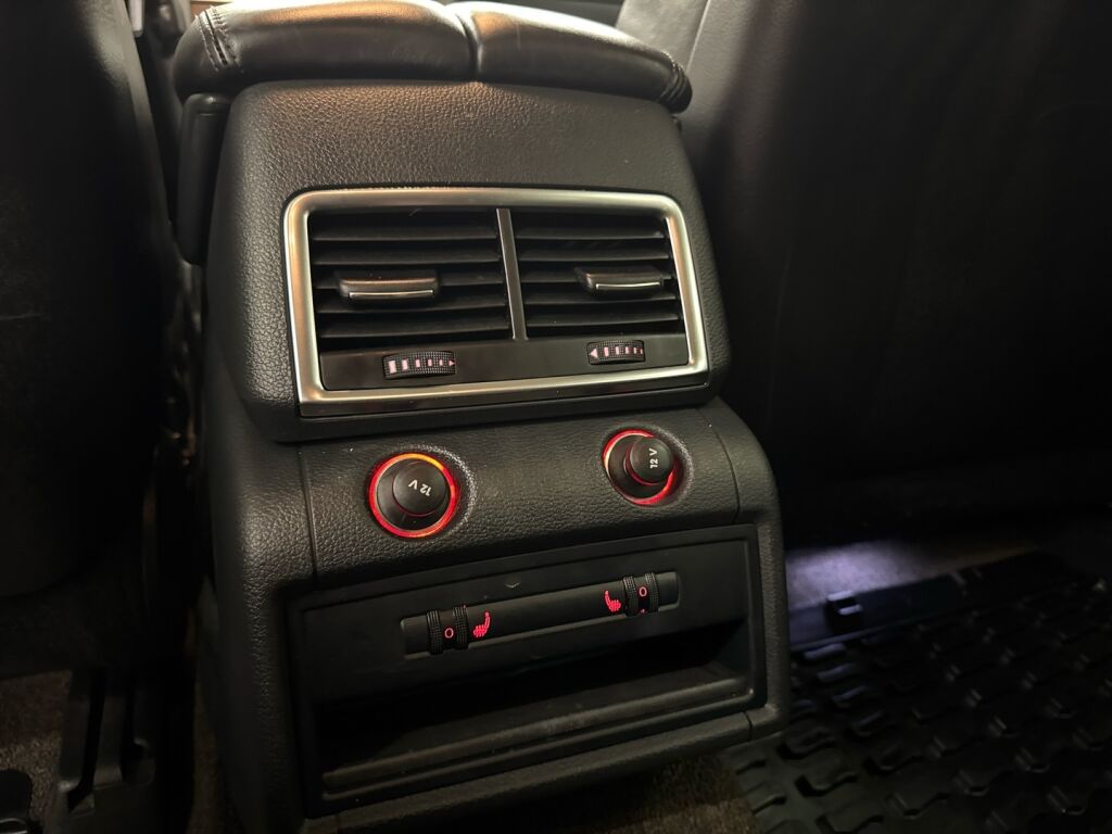 Audi Q7 2013 Ruskea (beige)