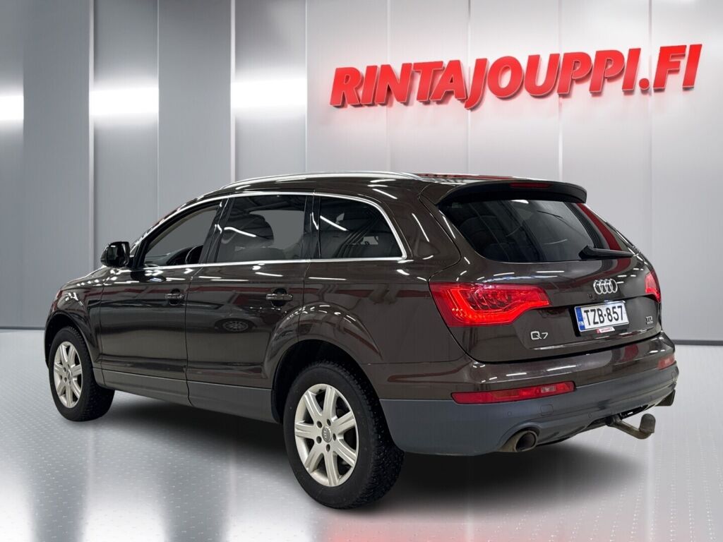 Audi Q7 2013 Ruskea (beige)