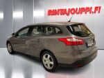 Ford Focus 2013 Ruskea (beige)