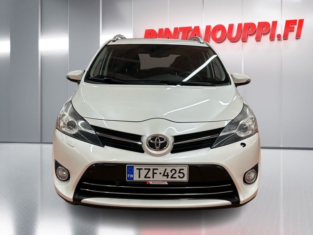 Toyota Verso 2014 Valkoinen