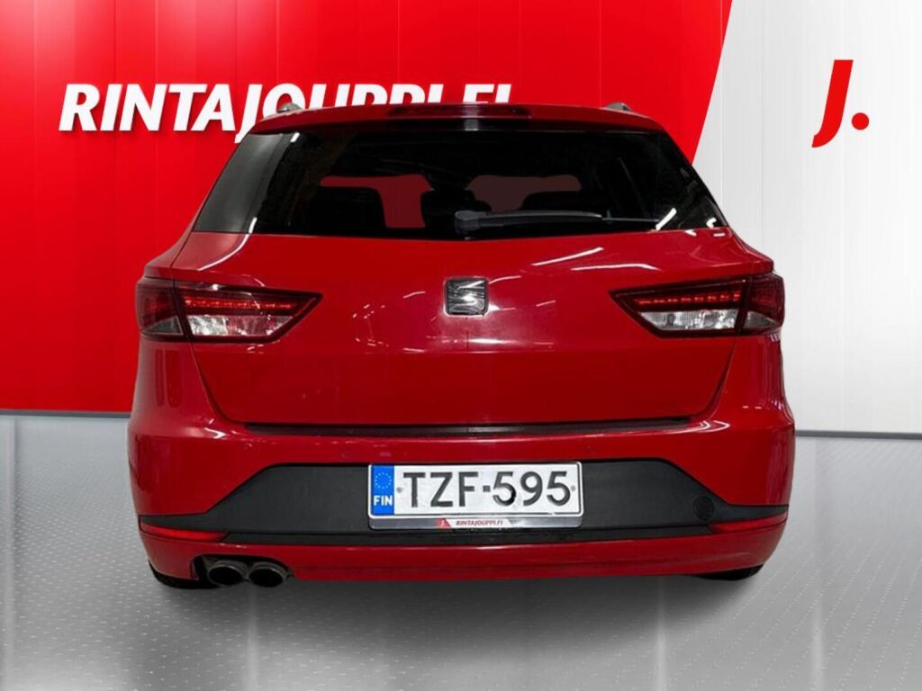 Seat Leon ST 2014 Punainen