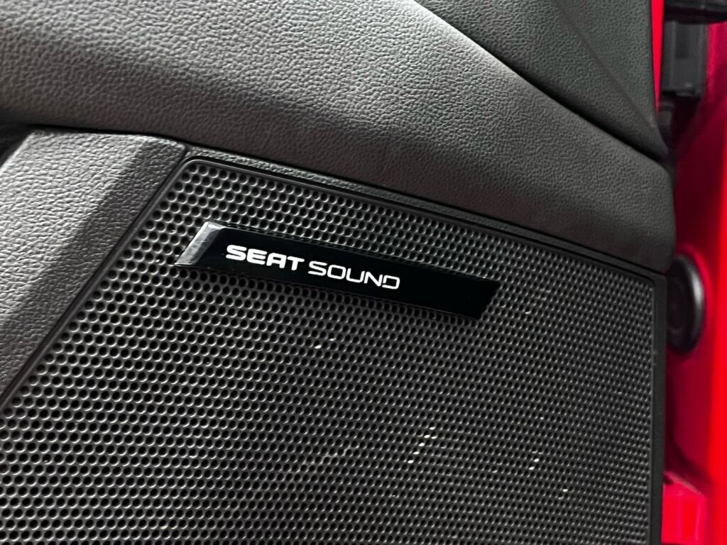 Seat Leon ST 2014 Punainen