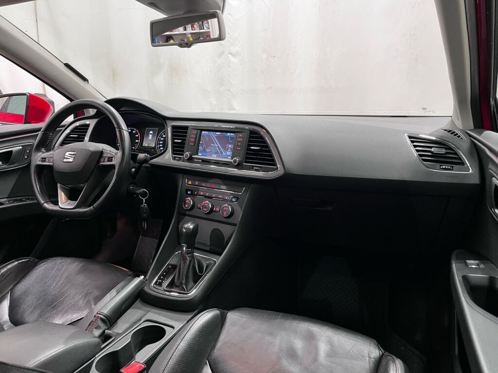 Seat Leon ST 2014 Punainen