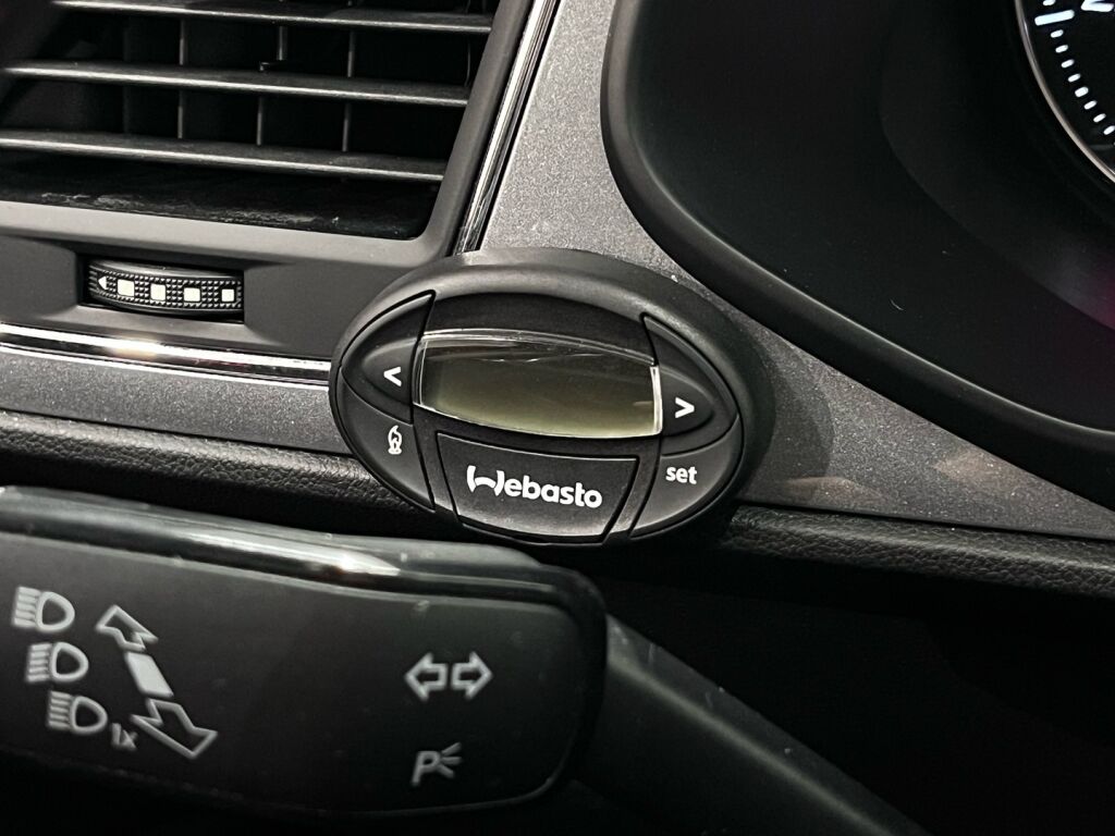 Seat Leon ST 2014 Punainen