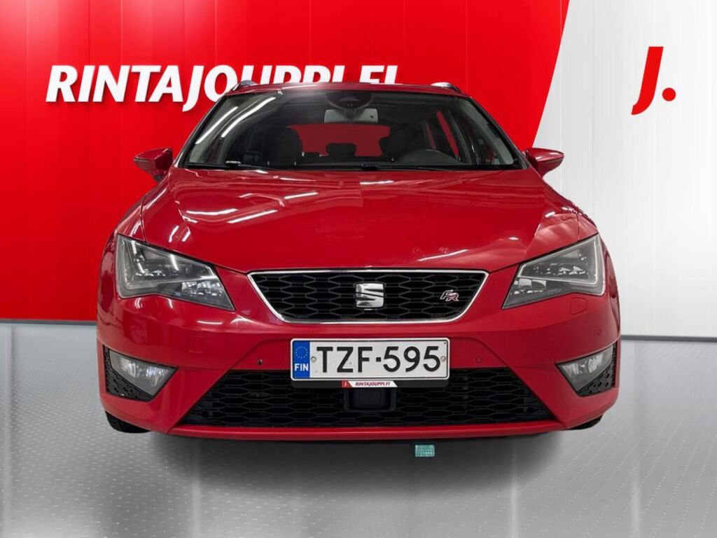 Seat Leon ST 2014 Punainen