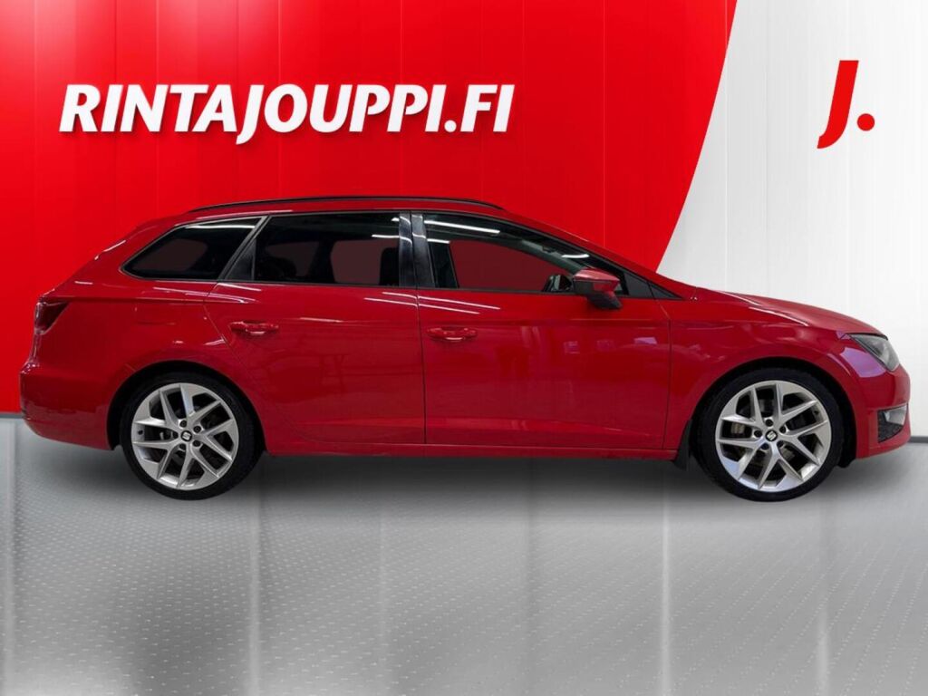 Seat Leon ST 2014 Punainen