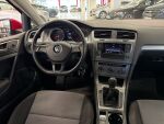 Volkswagen Golf 2013 Punainen