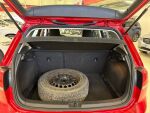 Volkswagen Golf 2013 Punainen