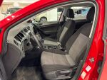 Volkswagen Golf 2013 Punainen