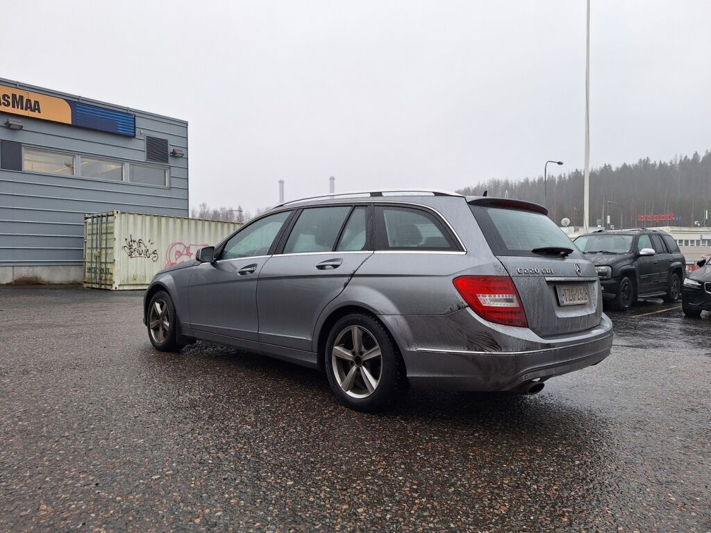Mercedes-Benz C 2014 Harmaa