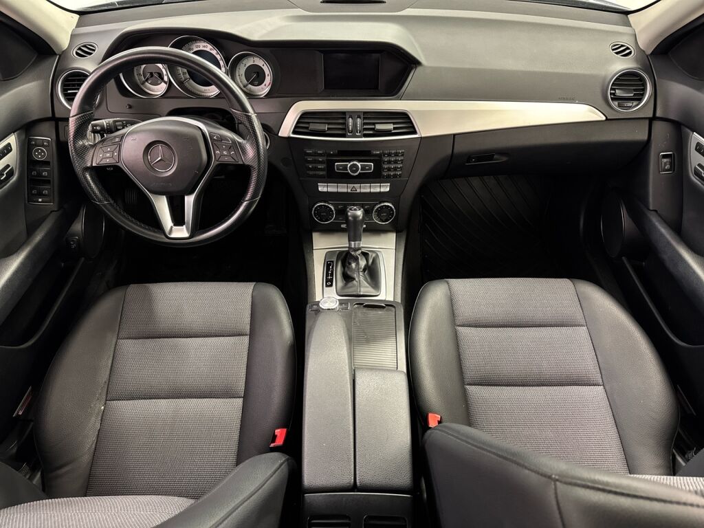 Mercedes-Benz C 2014 Harmaa