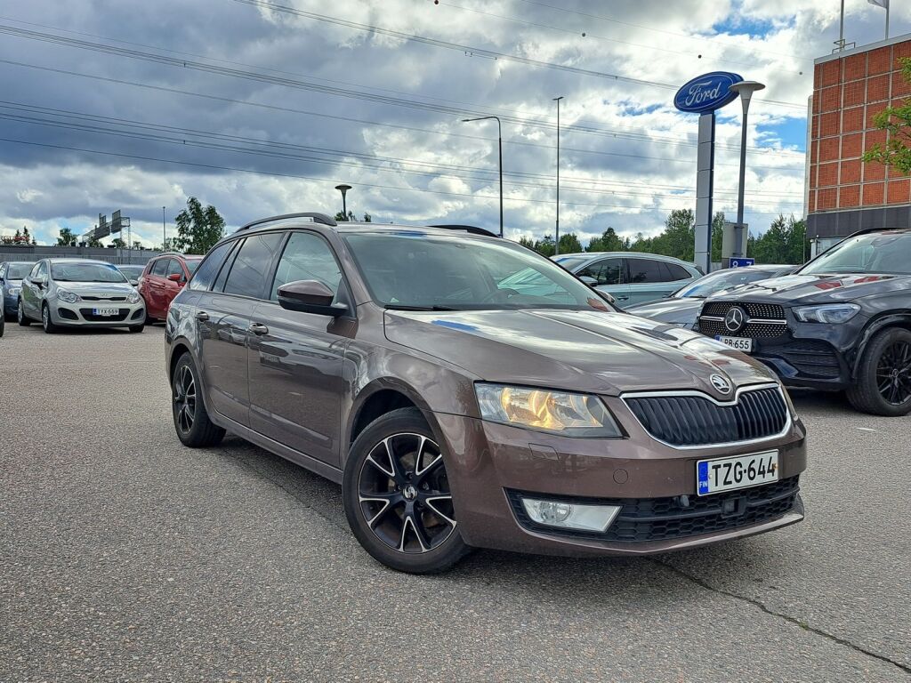 Skoda Octavia 2014 Ruskea (beige)
