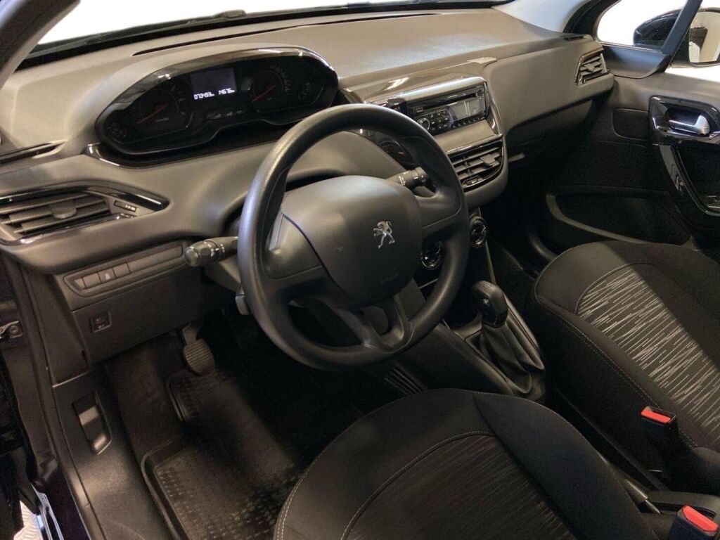 Peugeot 208 2014 Sininen