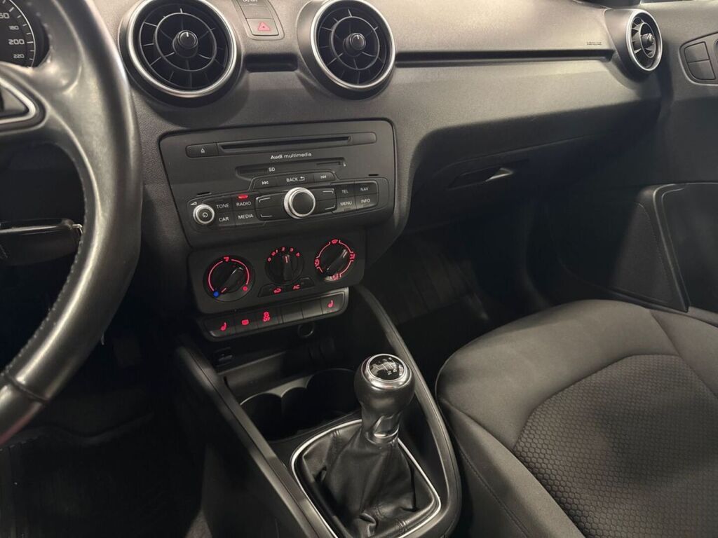 Audi A1 2014 Musta