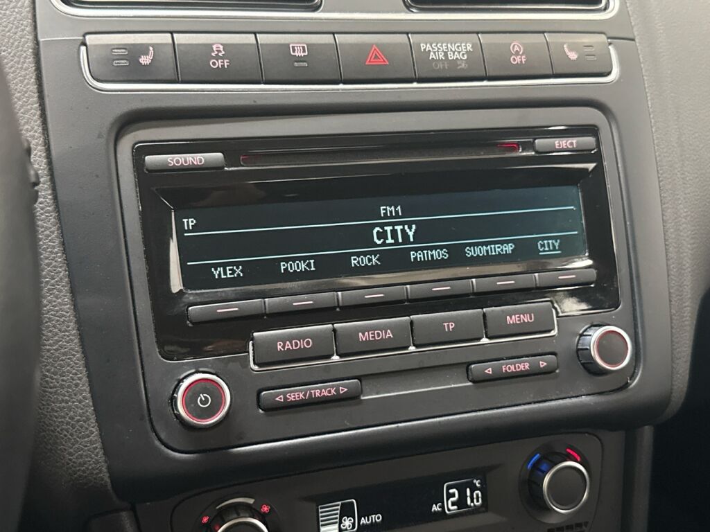 Volkswagen Polo 2014 Musta