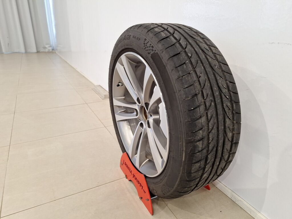 BMW 318 Gran Turismo 2014 Musta