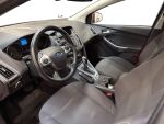 Ford Focus 2014 Punainen