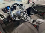Ford Focus 2014 Punainen