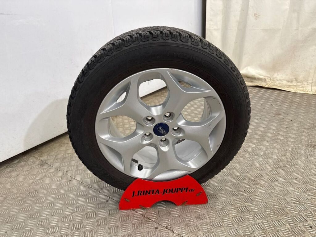 Ford Focus 2014 Punainen