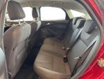 Ford Focus 2014 Metallinhohto Punainen (Red Candy)