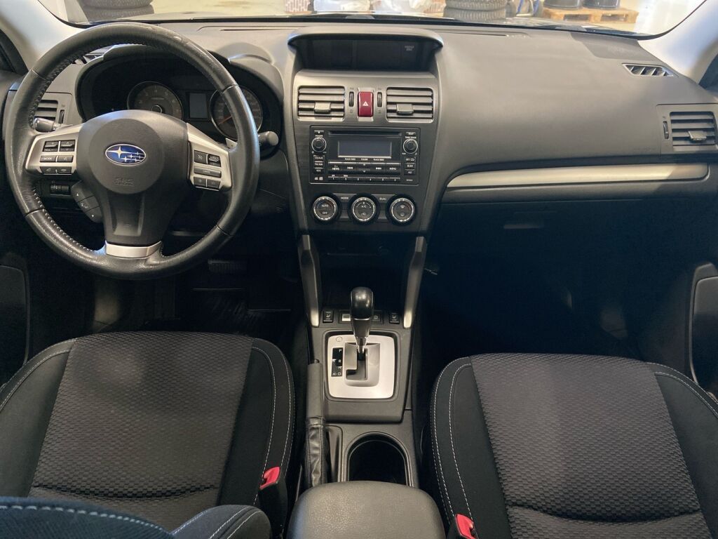 Subaru Forester 2014 Musta