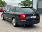 Skoda Superb 2014 Musta