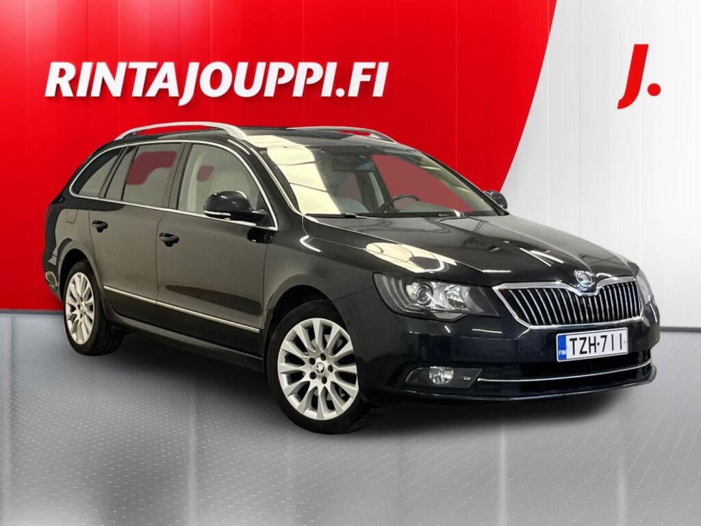 Skoda Superb 2014 Musta
