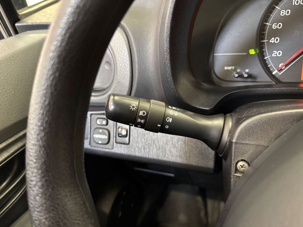Toyota Yaris 2014 Harmaa