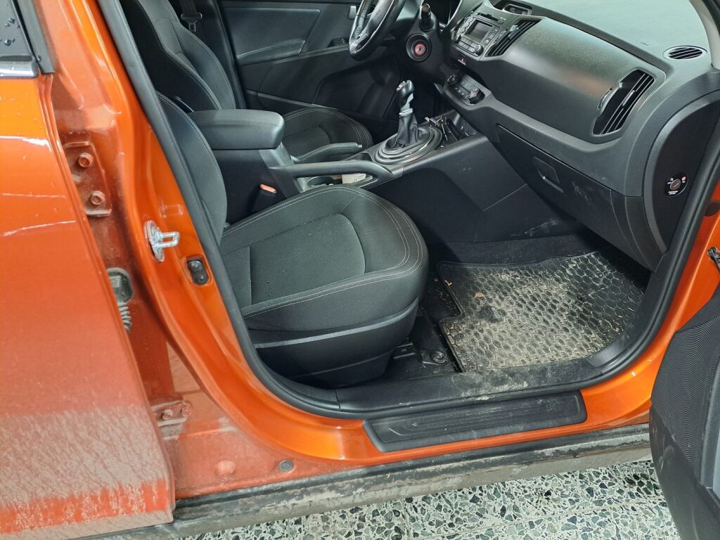 Kia Sportage 2014 Oranssi