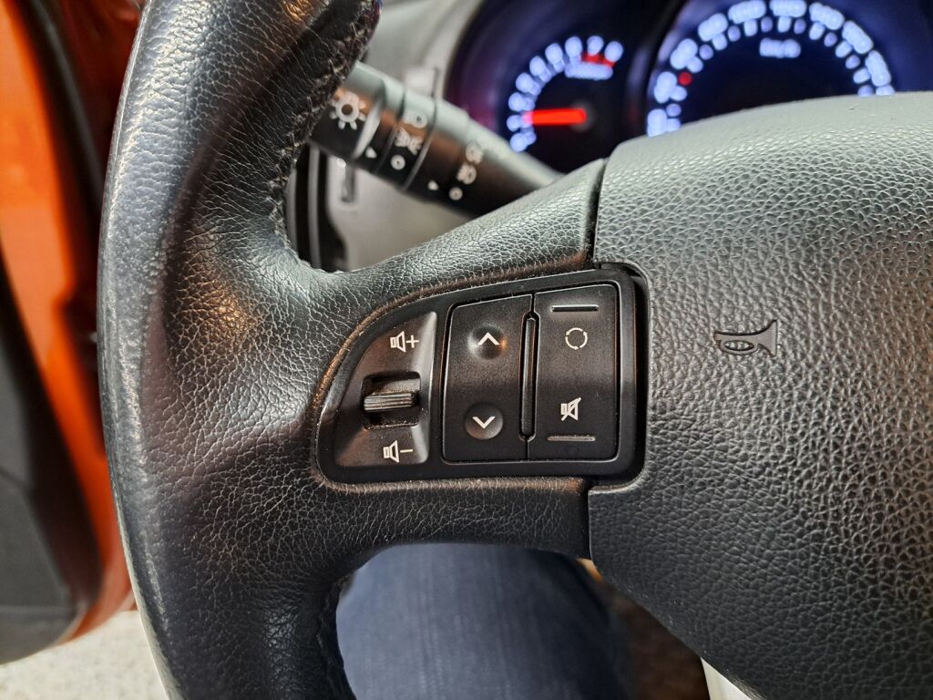 Kia Sportage 2014 Oranssi