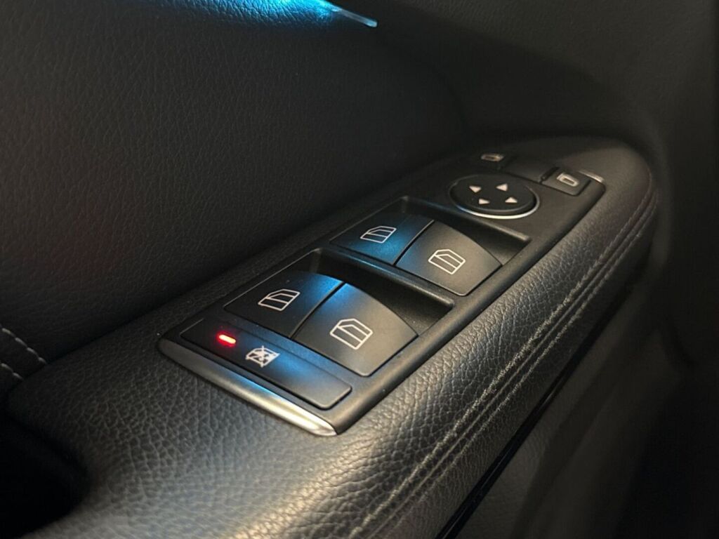 Mercedes-Benz E 2014 Harmaa