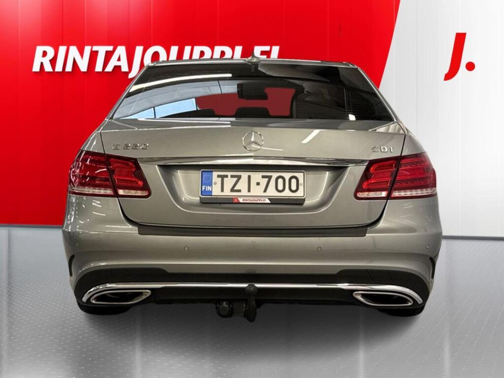 Mercedes-Benz E 2014 Harmaa